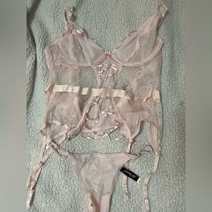 Adore me size 38D/L NWOT